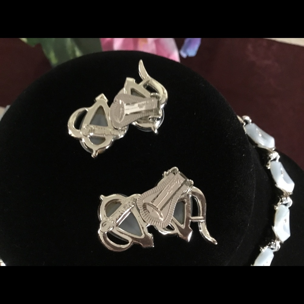 MARVELLA BABY BLUE AND SILVER LUCITE SET - Picture 3 of 5